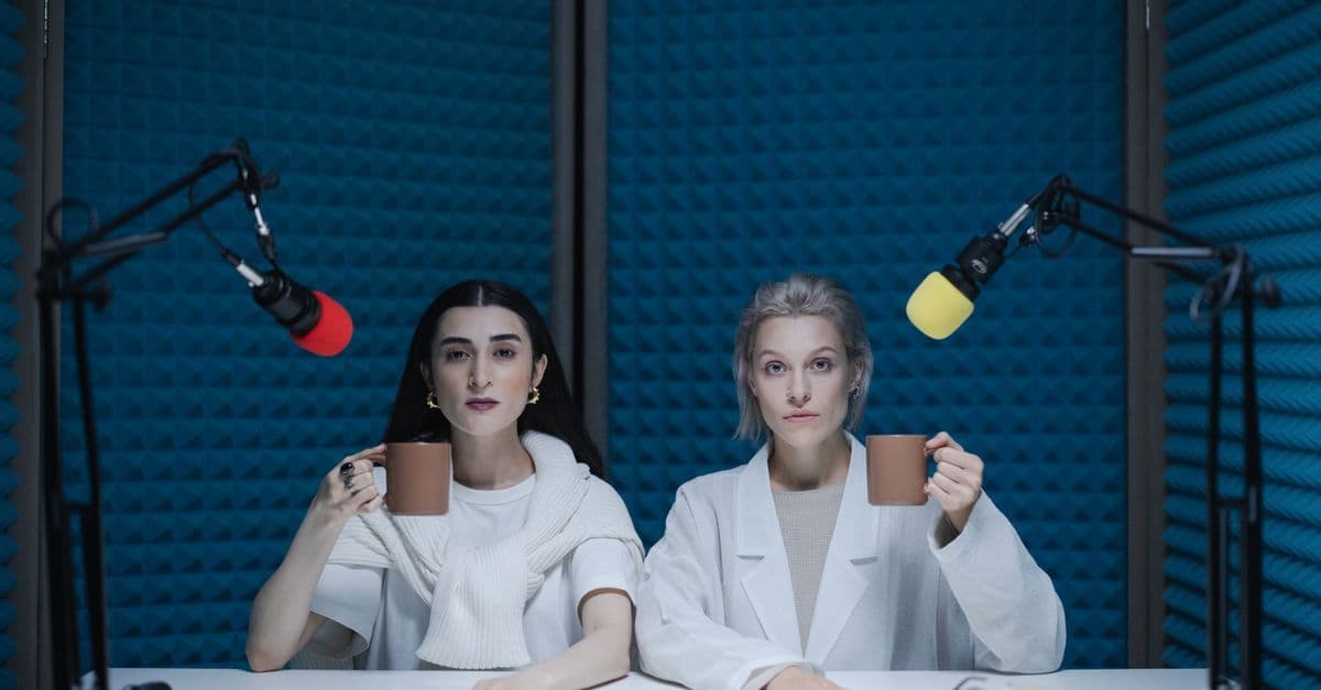 Best AI for Podcast Editing: 8 Tools Tested for Solo Podcasters and Small Studios in 2026