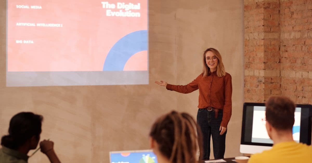 Best AI for Presentation Design: 7 Tools Tested for Beginners in 2026